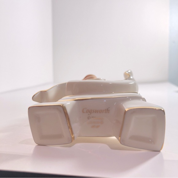 Cogsworth Porcelain Figurine, Beauty and the Beast collection, Lenox for Disney - Picture 6 of 10